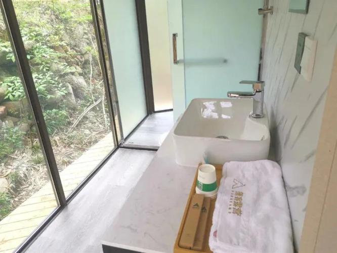 玻璃觀景房夜景